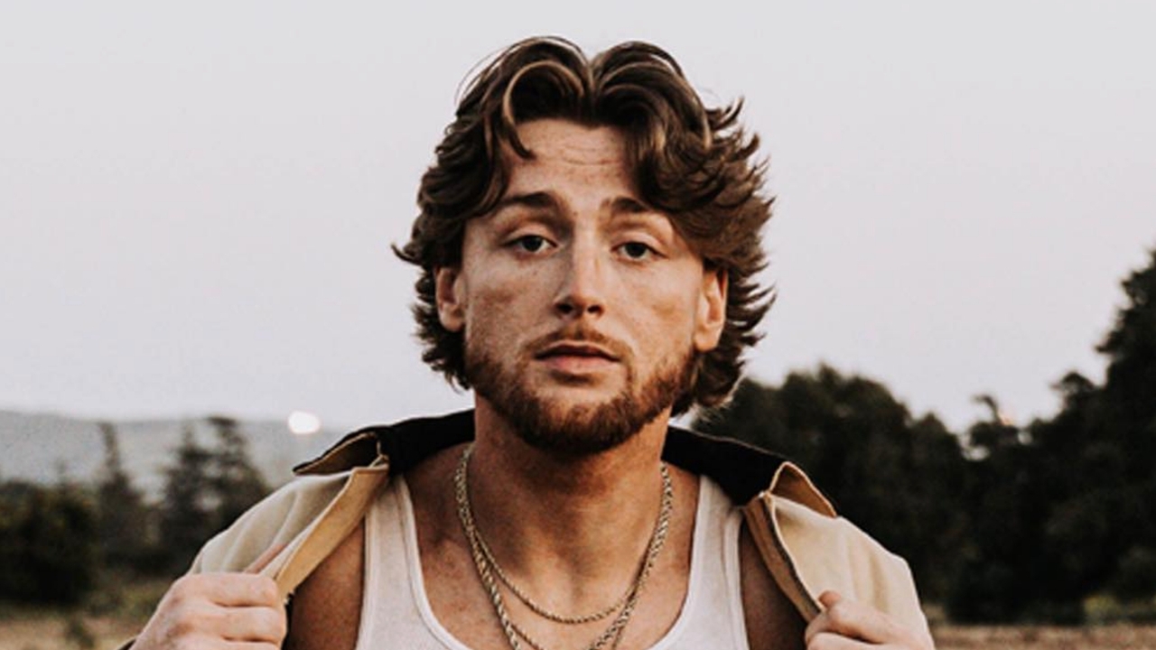 VIP Gate Admission – Bailey Zimmerman